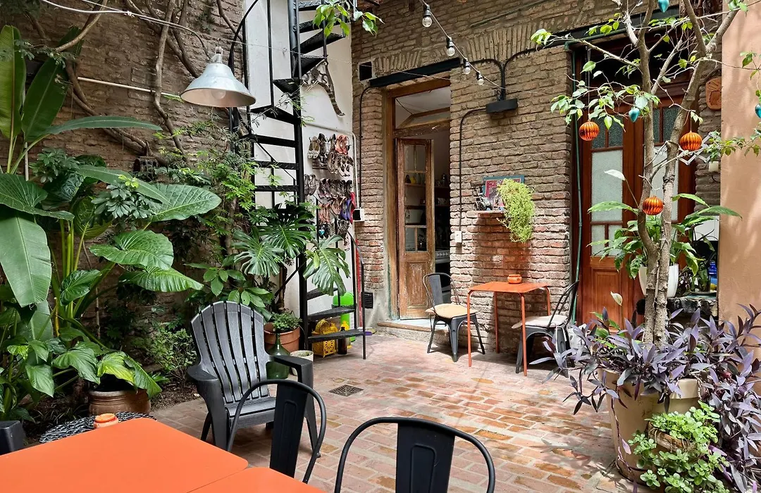 Lina'S Tango Guesthouse-1